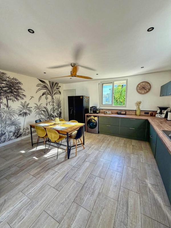 9.A louer villa avec piscine et vue mer St François Guadeloupe
